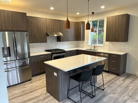 220 Nw Byrkett Place White Salmon WA 98672