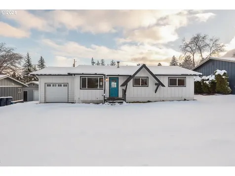 1311 Ne Dempsey Drive Bend OR 97701