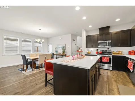 10453 Nw 292nd Avenue North Plains OR 97133