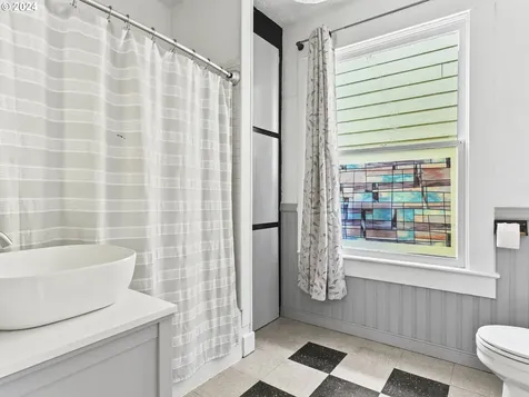 1809 C Street Washougal WA 98671