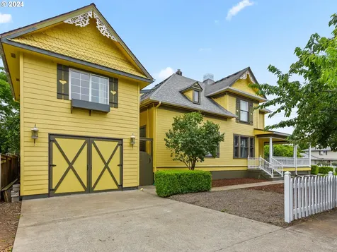 1809 C Street Washougal WA 98671