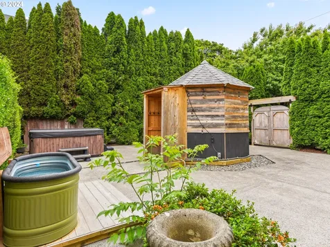 1809 C Street Washougal WA 98671