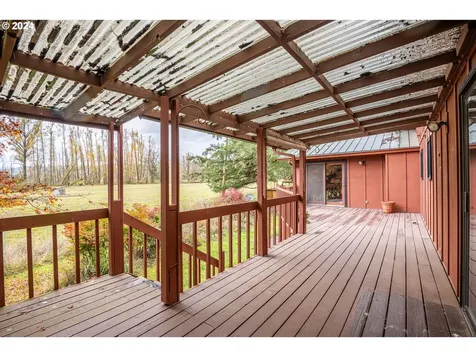 40143 Deerhorn Road Springfield OR 97478