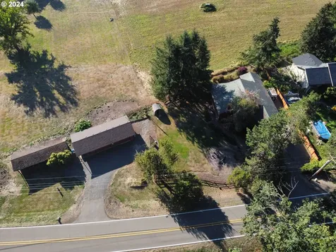 40143 Deerhorn Road Springfield OR 97478