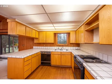 40143 Deerhorn Road Springfield OR 97478