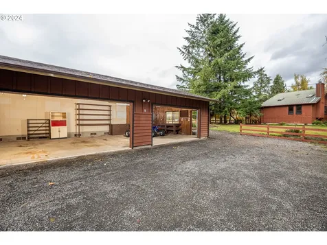 40143 Deerhorn Road Springfield OR 97478