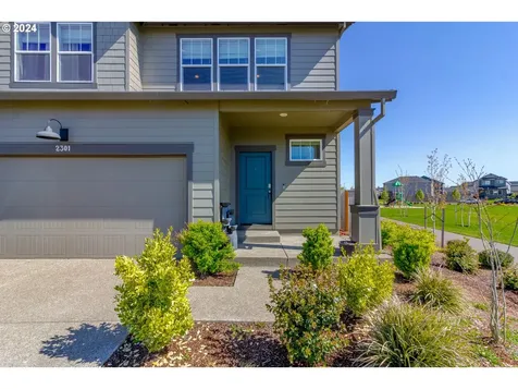 2301 Halter Drive Woodburn OR 97071