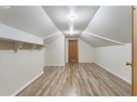 17610 NE 36th Way Vancouver WA 98682
