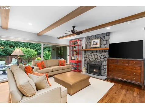 16700 Gary Lane Lake Oswego OR 97034