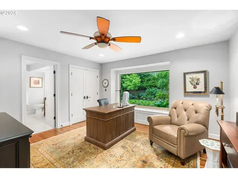 16700 Gary Lane Lake Oswego OR 97034