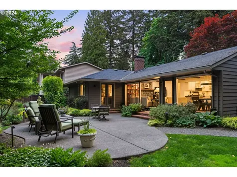16700 Gary Lane Lake Oswego OR 97034