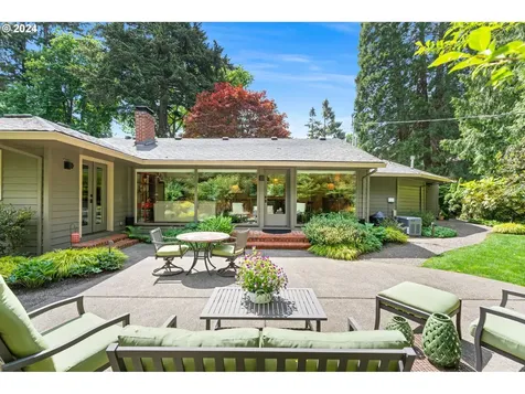 16700 Gary Lane Lake Oswego OR 97034