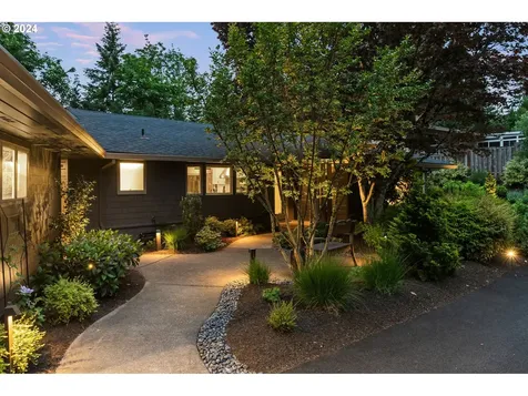 16700 Gary Lane Lake Oswego OR 97034