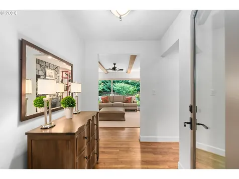 16700 Gary Lane Lake Oswego OR 97034