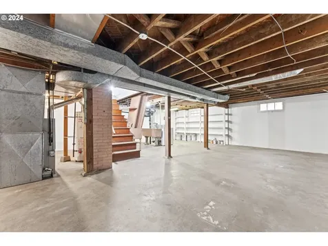 6015 N Yale Street Portland OR 97203