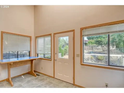 511 Nw Furnish Avenue Pendleton OR 97801