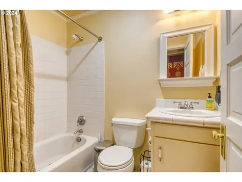 511 Nw Furnish Avenue Pendleton OR 97801