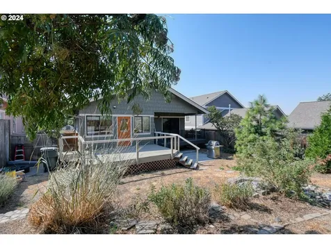 511 Nw Furnish Avenue Pendleton OR 97801