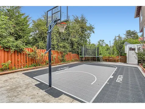 11379 NW Paulson Lane Portland OR 97229