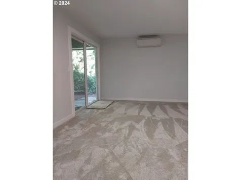 2233 SW Mitchell Court Troutdale OR 97060