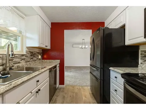 159 Bradley Court Roseburg OR 97470