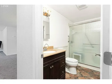159 Bradley Court Roseburg OR 97470