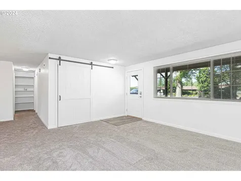 159 Bradley Court Roseburg OR 97470