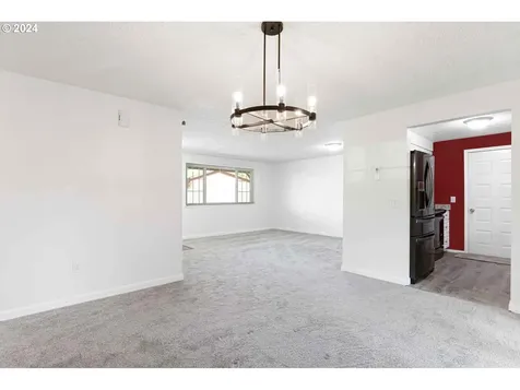 159 Bradley Court Roseburg OR 97470