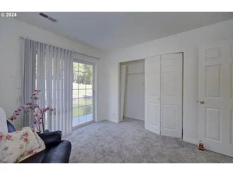 4911 NW 122nd Street Vancouver WA 98685