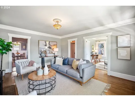 2725 Ne 67th Avenue Portland OR 97213