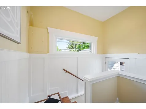 2725 Ne 67th Avenue Portland OR 97213