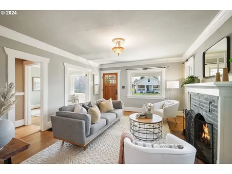 2725 Ne 67th Avenue Portland OR 97213