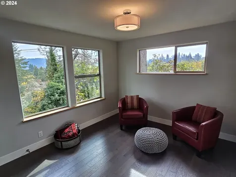 3232 Portland Street Eugene OR 97405