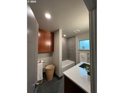 3232 Portland Street Eugene OR 97405