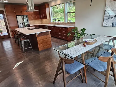 3232 Portland Street Eugene OR 97405