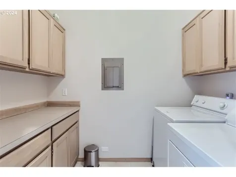 28635 Sw Roger Boulevard Wilsonville OR 97070