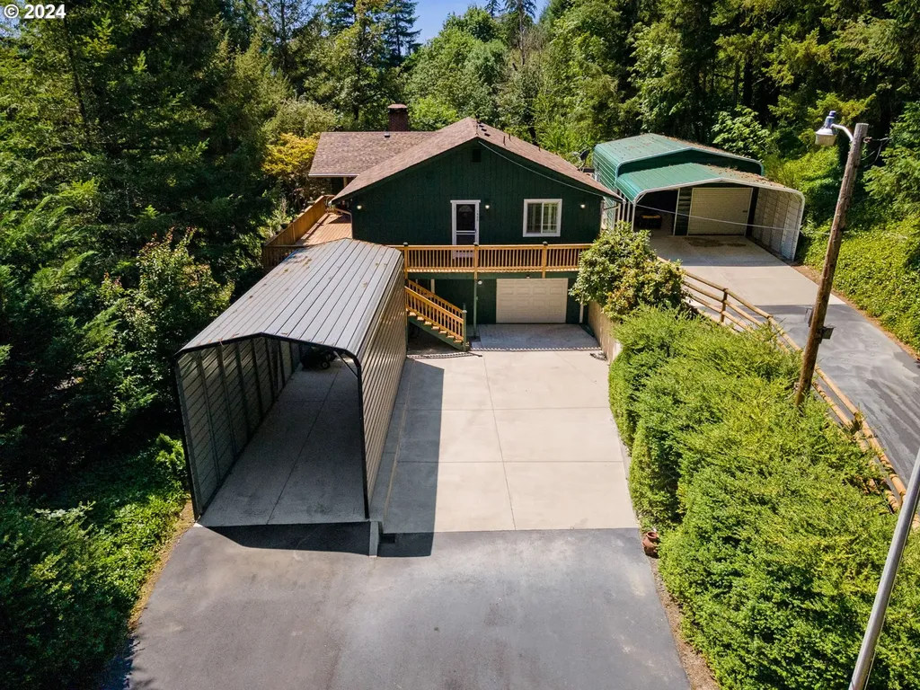 1680 Curtin Road Cottage Grove OR 97424