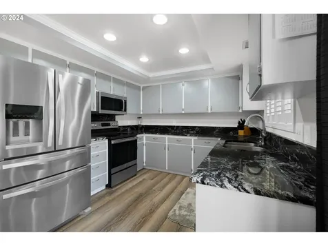 1680 Curtin Road Cottage Grove OR 97424