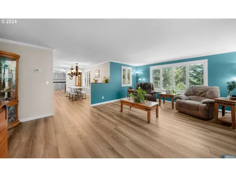 1680 Curtin Road Cottage Grove OR 97424
