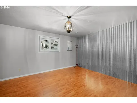 1680 Curtin Road Cottage Grove OR 97424
