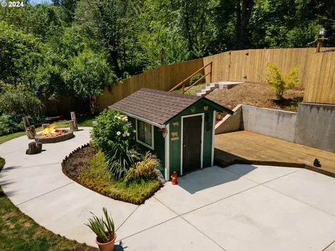 1680 Curtin Road Cottage Grove OR 97424