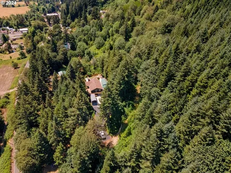 1680 Curtin Road Cottage Grove OR 97424
