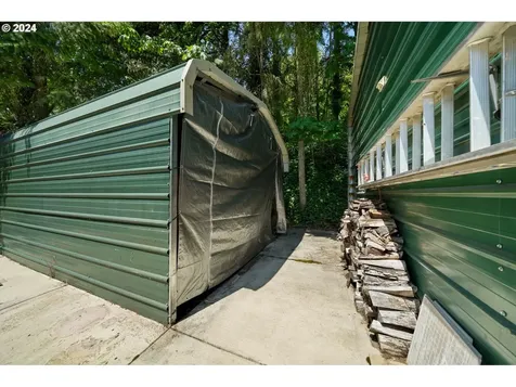 1680 Curtin Road Cottage Grove OR 97424