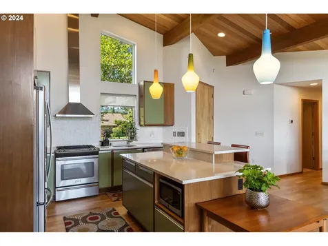 1805 Nw 75th Street Vancouver WA 98665