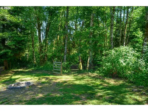 29950 Newsome Drive Grand Ronde OR 97347