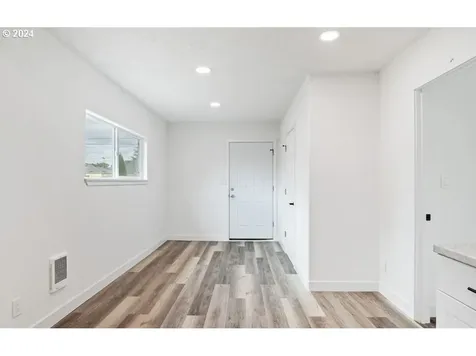 3032 Dover Street Longview WA 98632