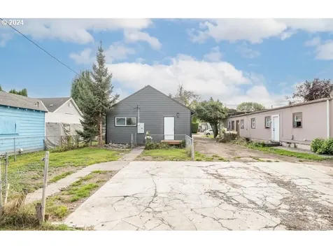 3032 Dover Street Longview WA 98632