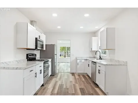 3032 Dover Street Longview WA 98632