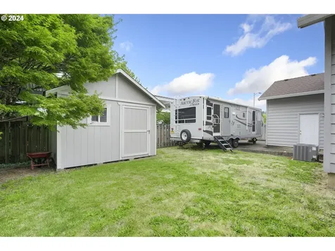 14990 Se Pioneer Drive Clackamas OR 97015