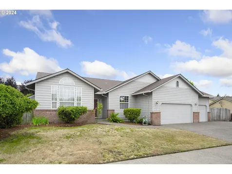 14990 Se Pioneer Drive Clackamas OR 97015
